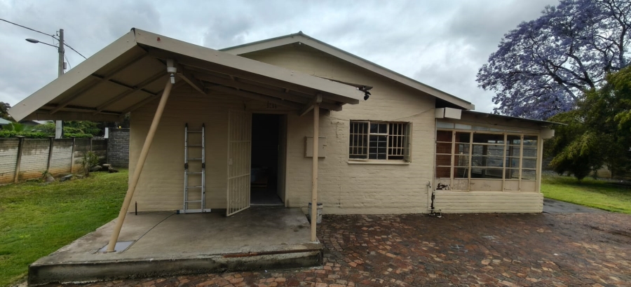 2 Bedroom Property for Sale in Oos Einde North West